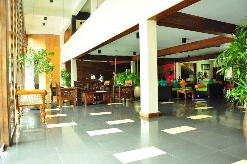 The Sovereign Hotel Colombo Exterior foto